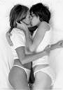girls-embracing