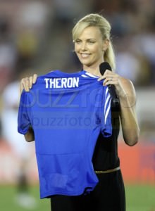 charlize theron 1 buzzfoto