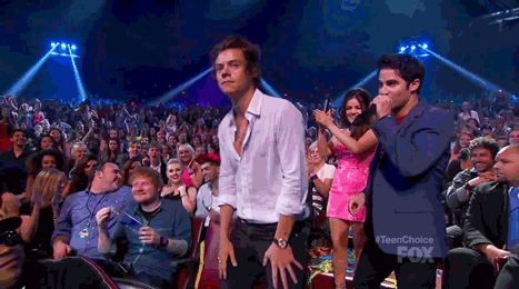 harry styles twerking