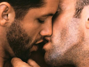 men kissing 12