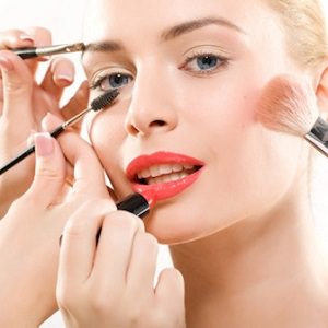 makeup artist 3