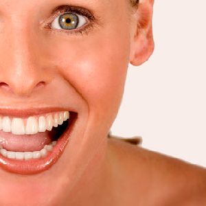woman big mouth