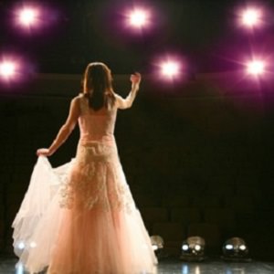 woman singing 7