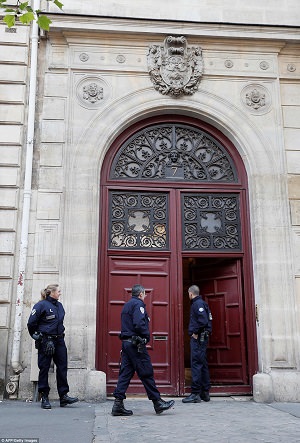 paris-hotel-no-address