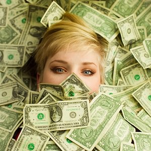 woman-money